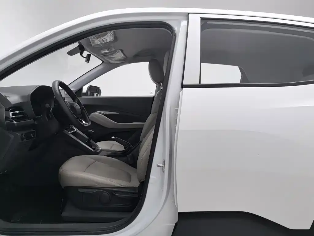 Baojun RS-3 1.5L Manual Smart Comfort 2021 — фото 10