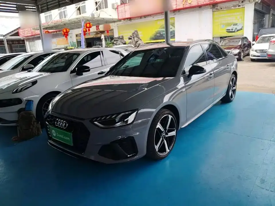Audi A4L 40 TFSI Luxury Dynamic 2024