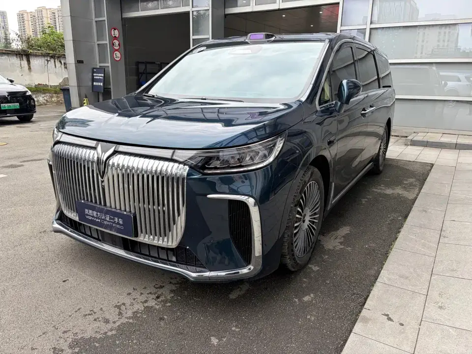 Voyah Auto Voyah Dreamer Model PHEV 4WD Premium QianKun Edition 2025