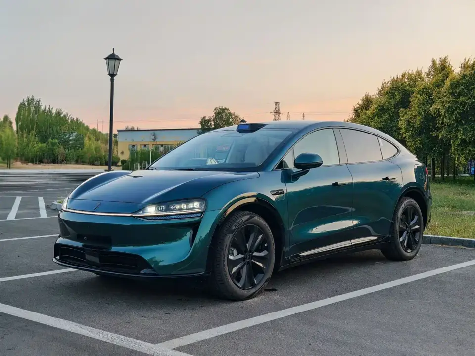 Zhijie Luxeed R7 Range Extender Max+ 2025