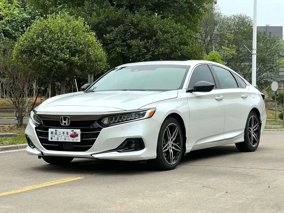 Honda Accord 260TURBO Phantom Night Premium 2022