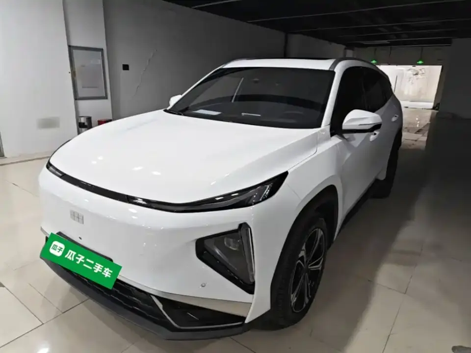 Geely Galaxy Galaxy L7 EM-i 115km Explorer+ Edition 2025
