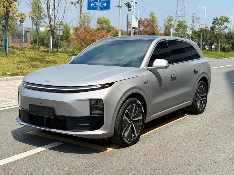Li Auto L6 Pro 2024
