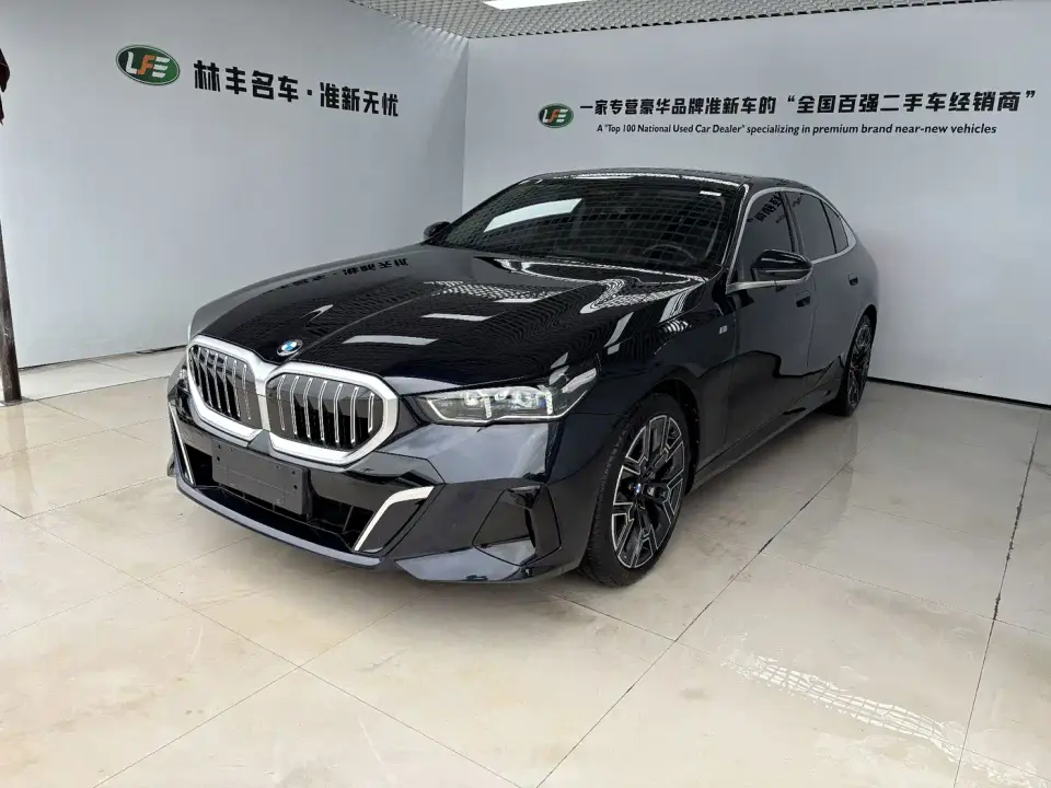 BMW 5 Series 530Li Premium M Sport Package 2025