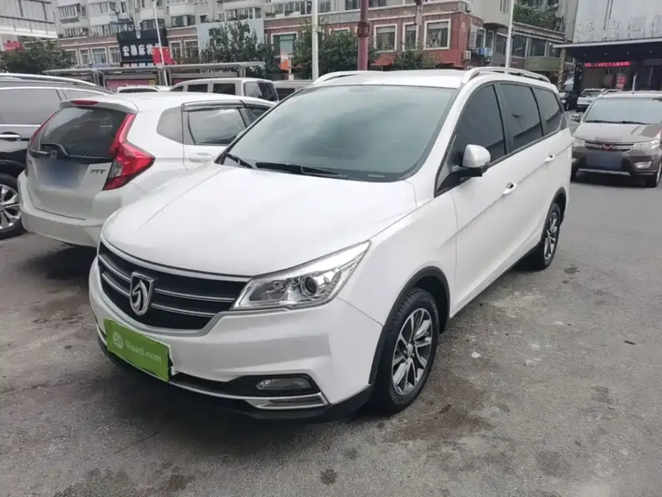 Baojun 730 1.5L Manual Fashion 7-Seater 2021