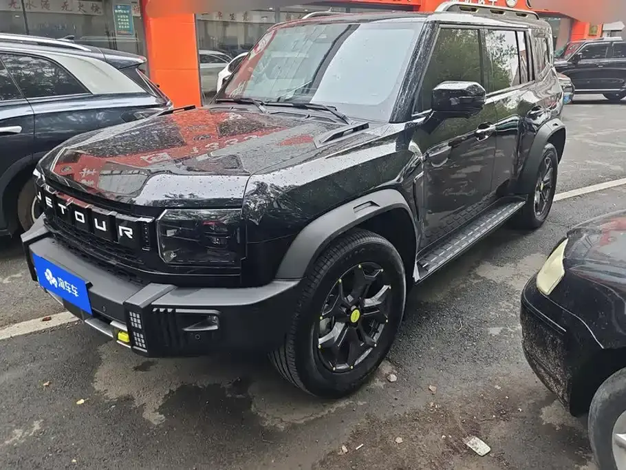 Jetour Traveler Model 2.0T 4WD Cross PRO 2024