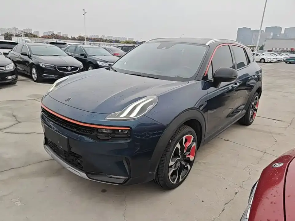 Lynk & Co 06 1.5T Halo 2021