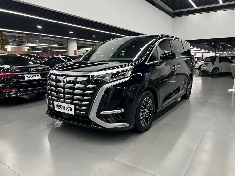Denza D9 DM-i 970 AWD Flagship 2023