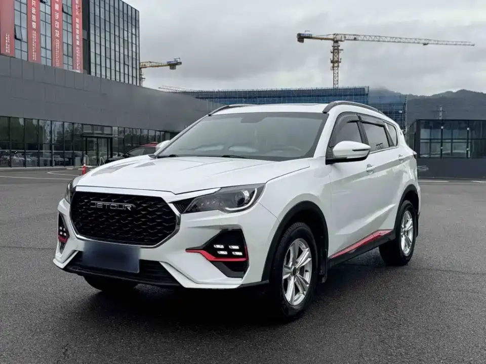 Jetour X70 1.5T Manual Surpass Edition 5-seater 2023