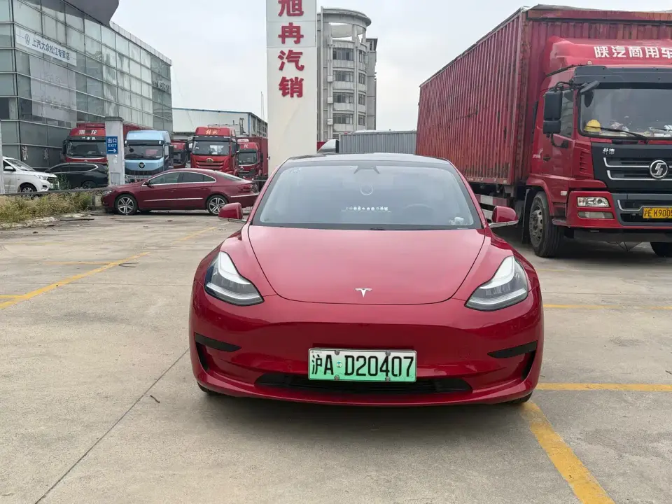 Tesla Model 3 Standard Range Rear-Wheel Drive Upgrade 2020