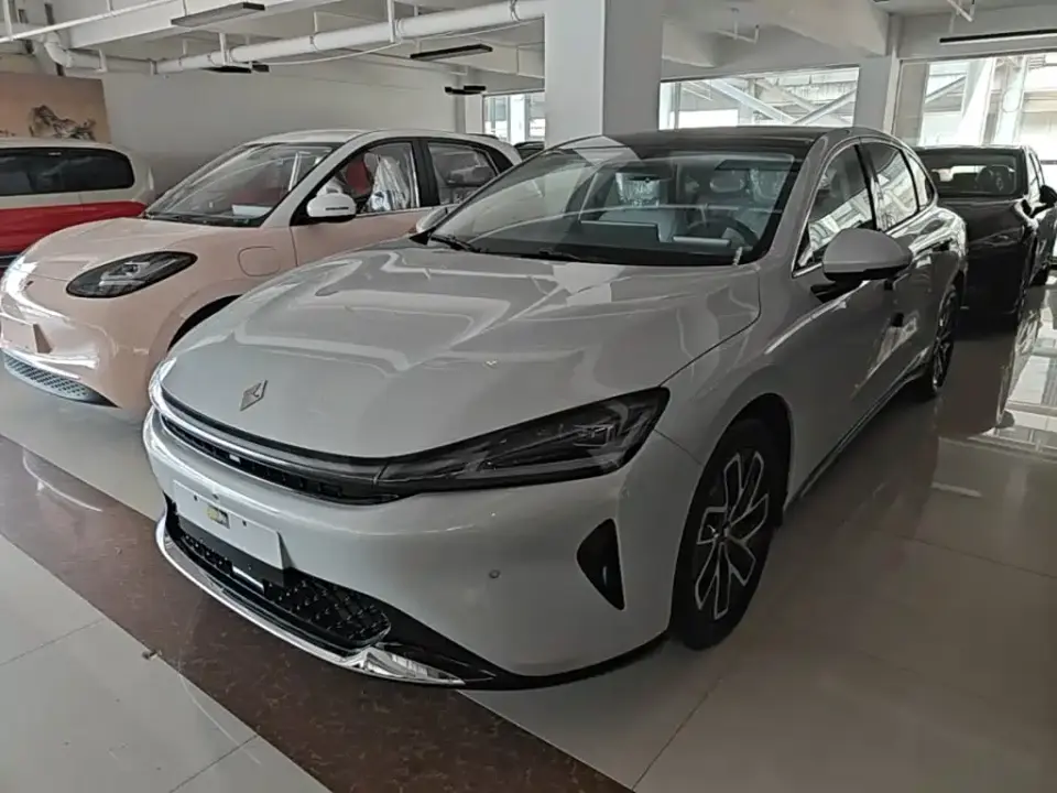 Baojun Enjoyment Plug-in Hybrid 140km Standard Edition 2026