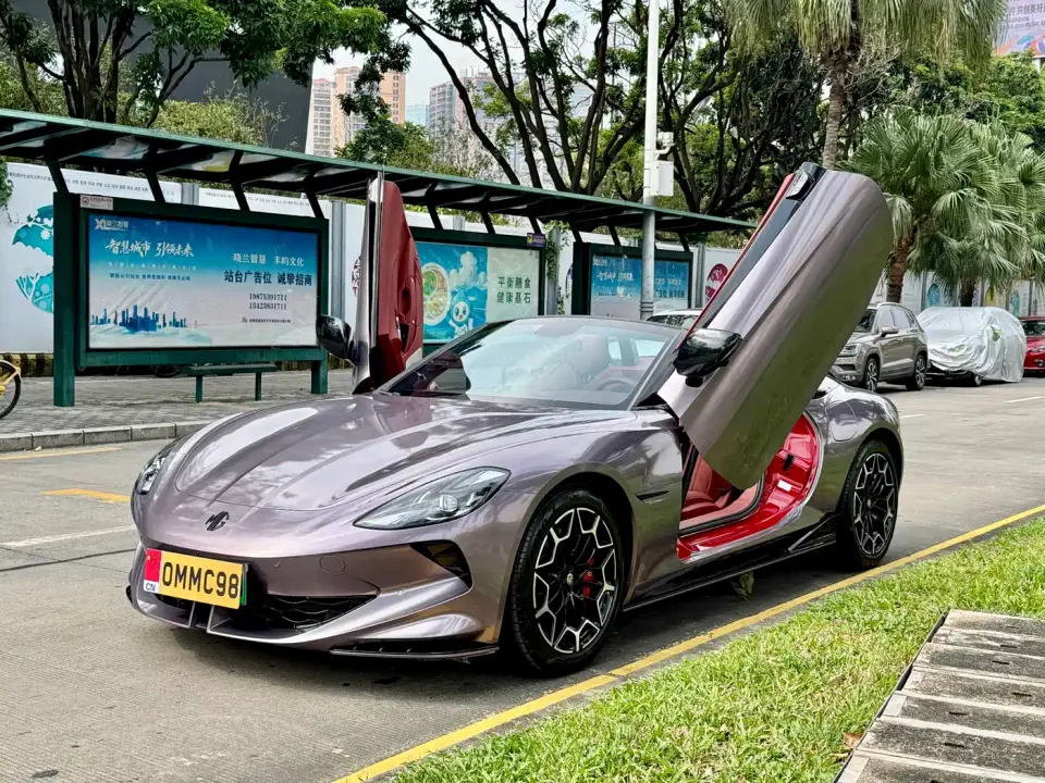 MG Cyberster 501km Charming Edition 2023