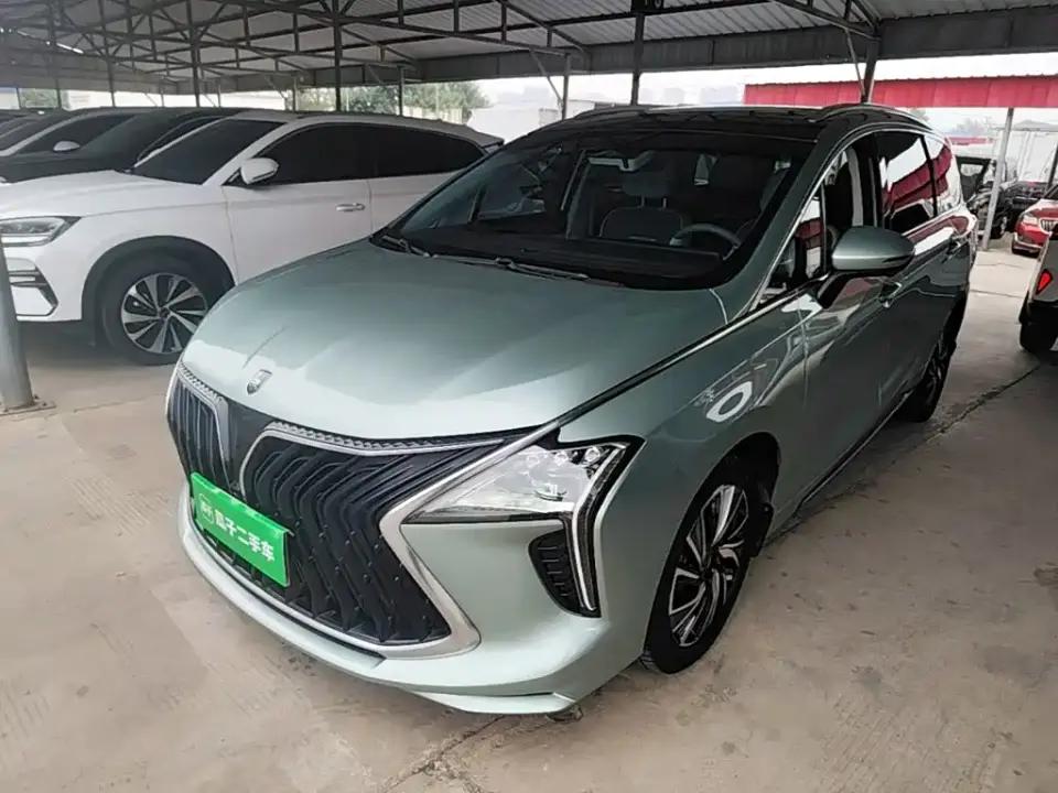 Dongfeng Fengxing Fengxing Yacht 1.5T DCT Wave Chaser Edition 2022