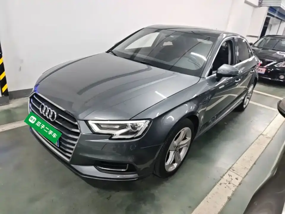 Audi A3 Facelift Limousine 35 TFSI Progressive (China VI) 2020