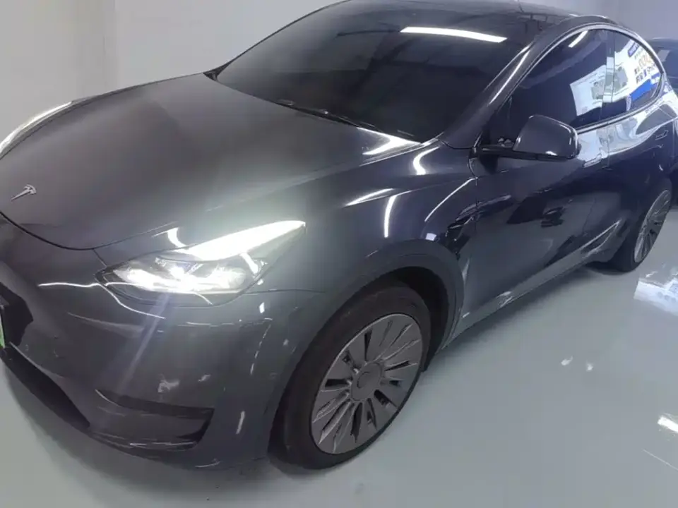 Tesla Model Y Facelift Rear-Wheel Drive Version 2023