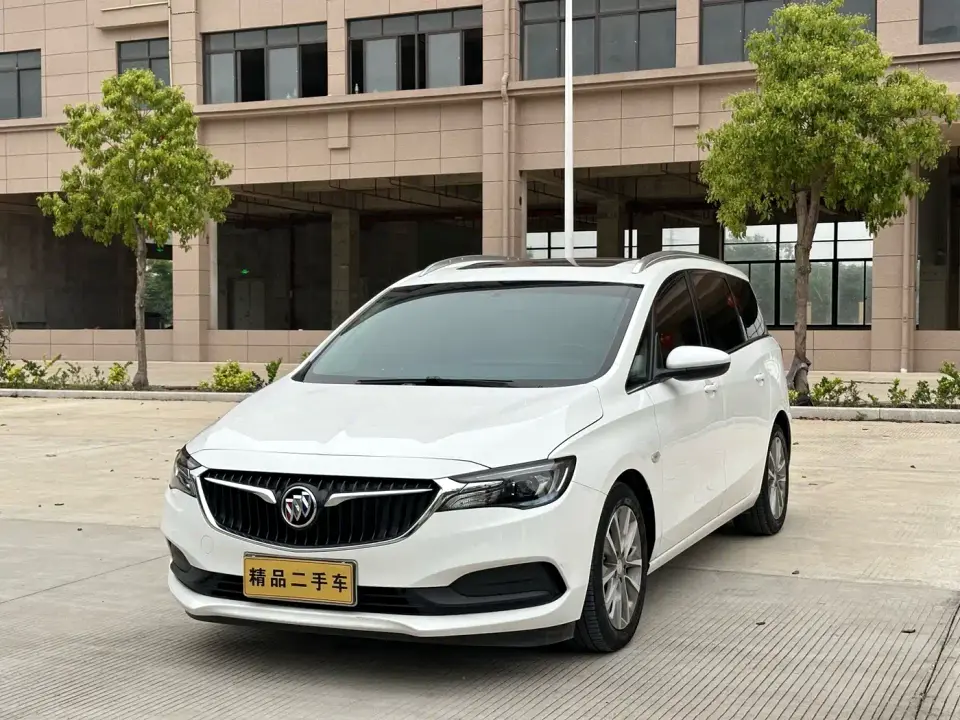 Buick GL6 323T Mild Hybrid Connected Luxury 2023