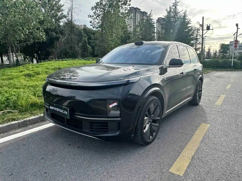 Li Auto Li Xiang L9 Model Ultra 2025