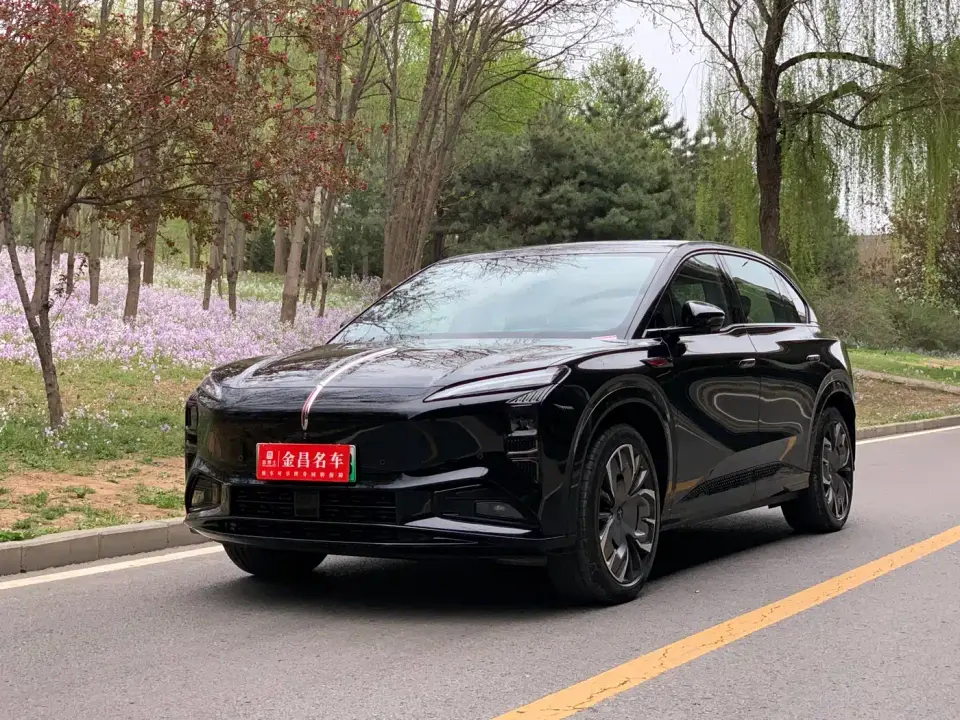 Hongqi Tian Gong 08 680 Ultra AWD 2024