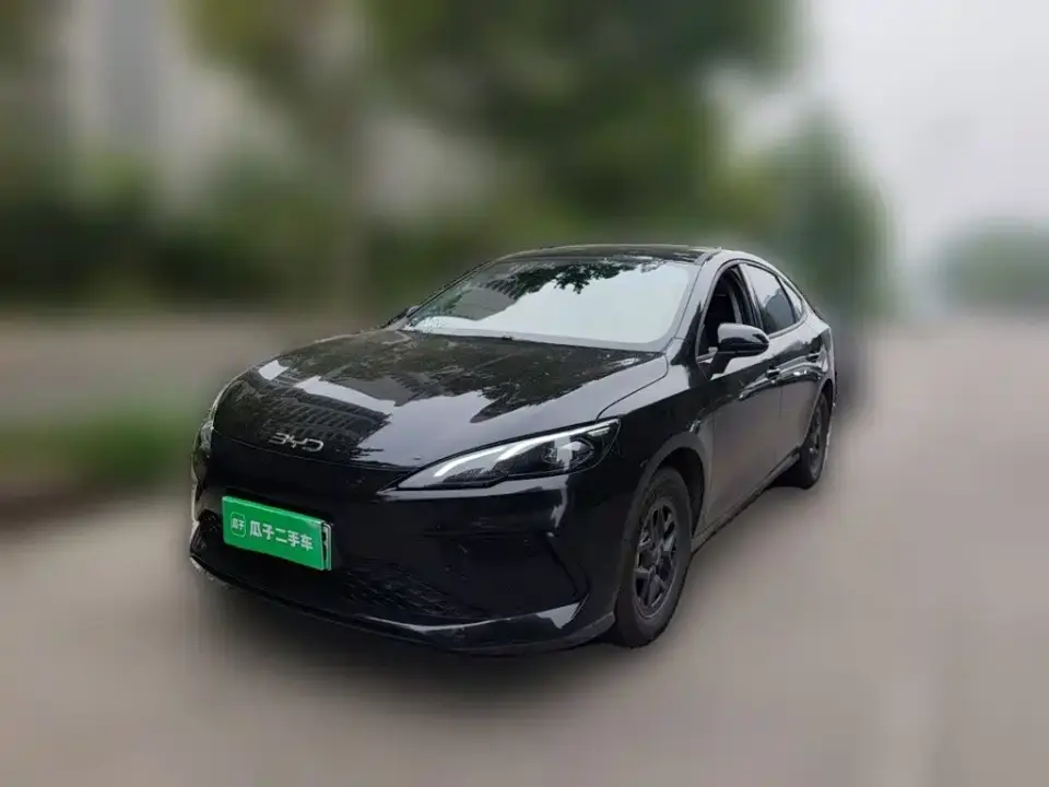 BYD Hai Bao 05 DM-i DM-i 128KM Luxury 2025