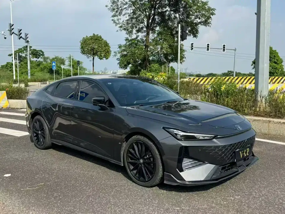 Changan UNI-V 1.5T 500Bar Premium Sport Model 2025