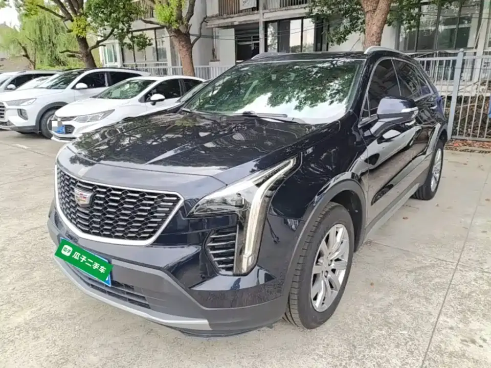 Cadillac XT4 28T FWD Premium Edition 2021