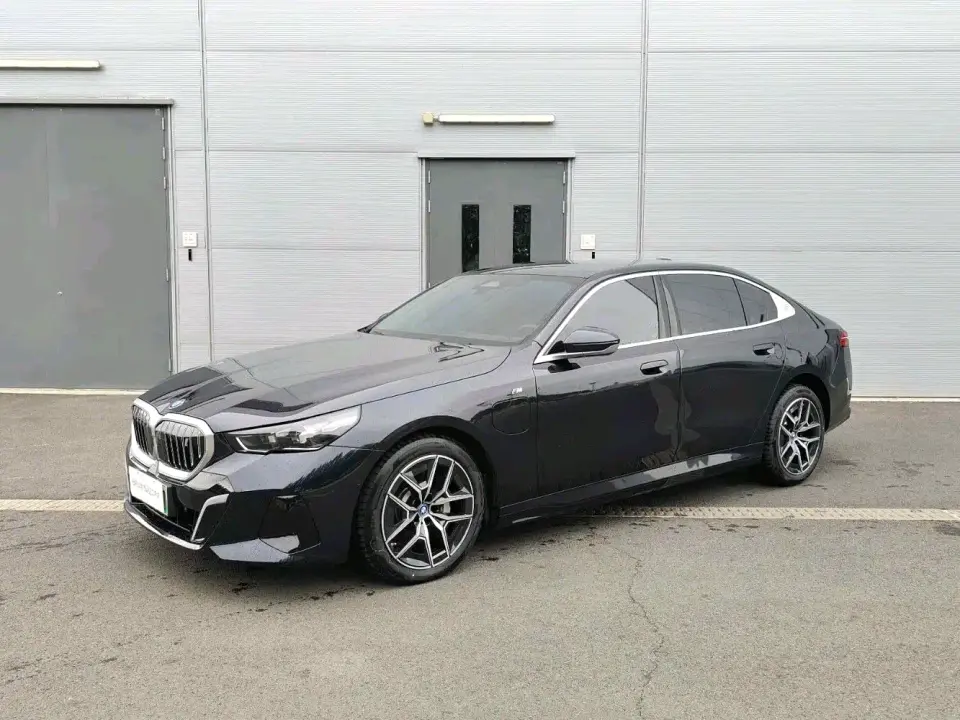 BMW i5 eDrive 35L M Sport Package 2026