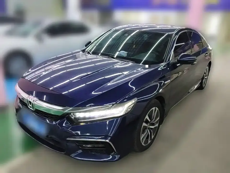 Honda Inspire Sharp Hybrid 2.0L Pure Elegance China V 2019