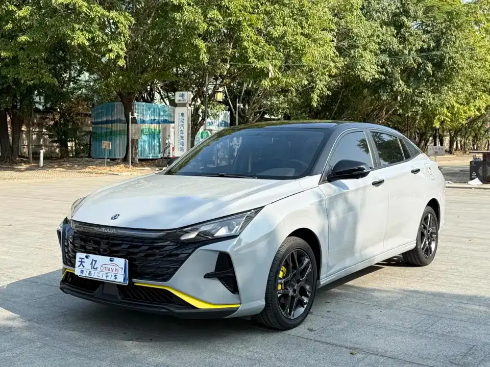 Dongfeng Aeolus Yixuan Mach Edition 1.5T Automatic Dream Chaser Knight Edition 2023