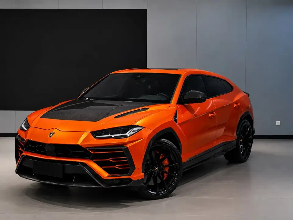 Lamborghini Urus 4.0T V8 2022