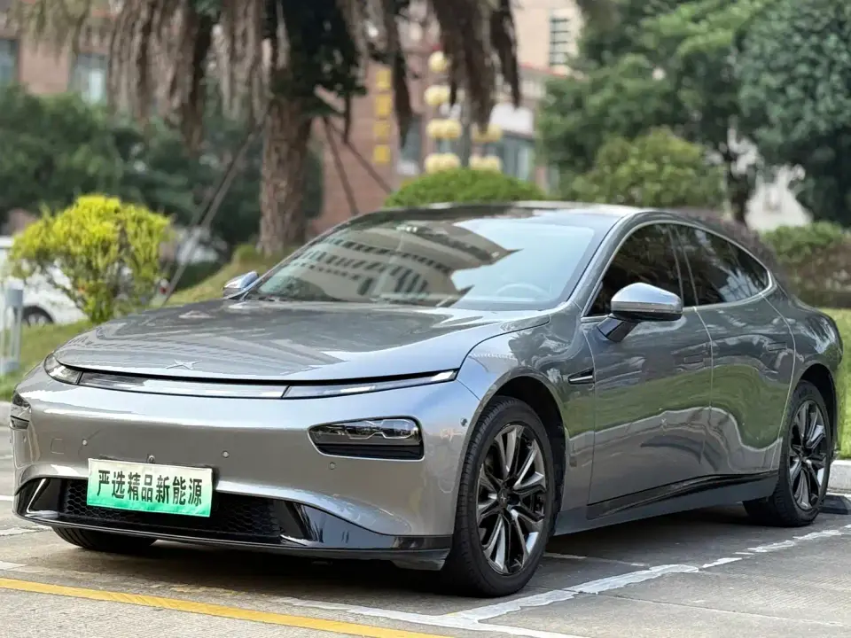 XPeng P7 Model 586N 2021