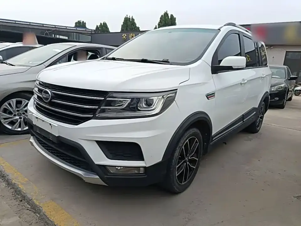 SWM Motor SWM X3 1.5L Manual Value 7-seater 2021