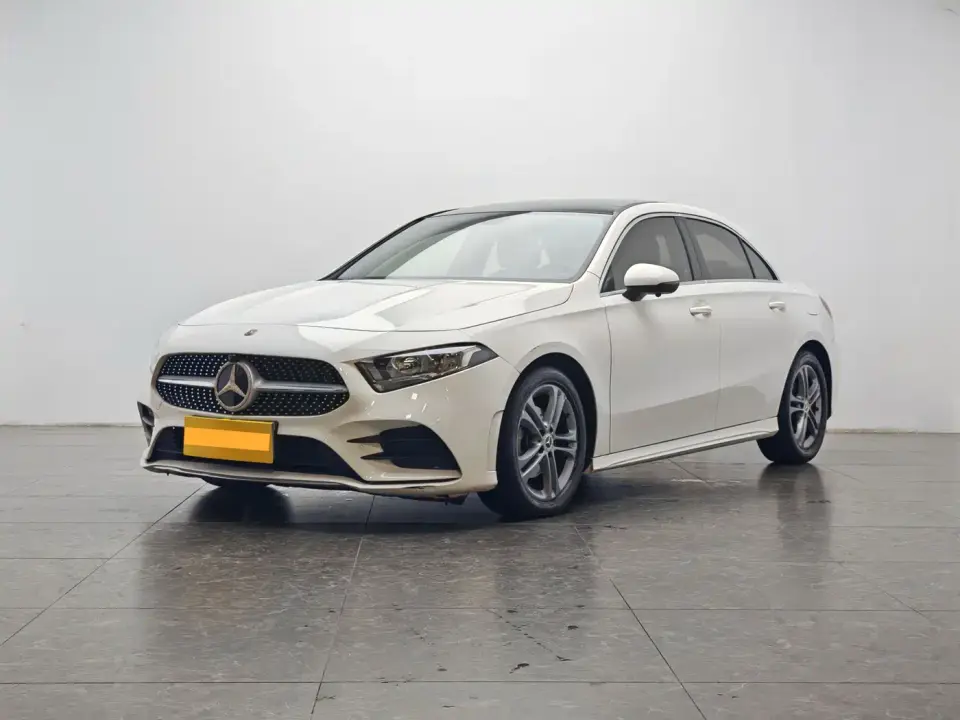 Mercedes-Benz A-Class A 180 L Sport Sedan 2022