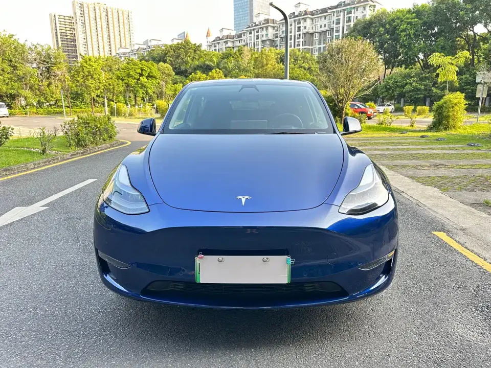 Tesla Model Y Facelift Long Range All-Wheel Drive Version 2023