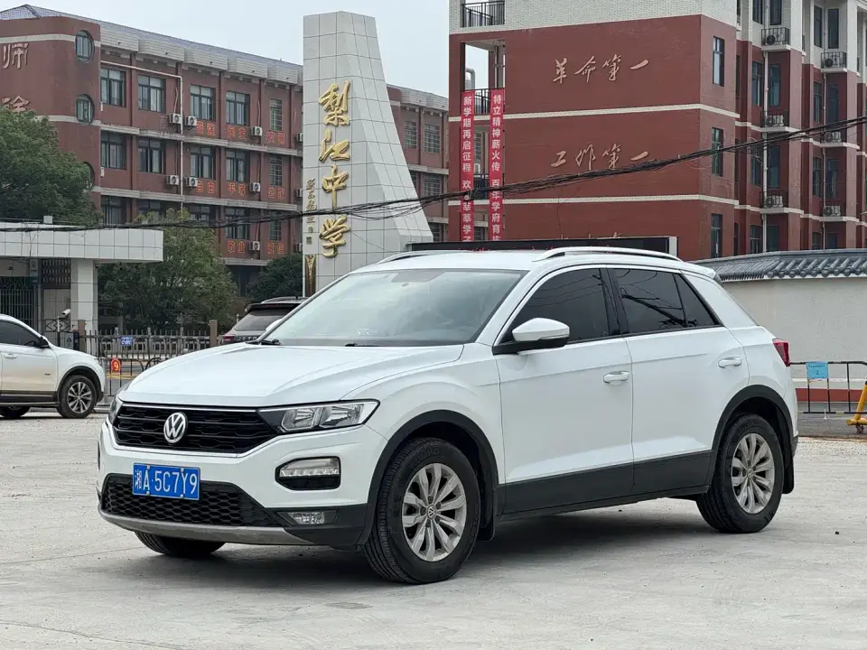 Volkswagen T-ROC 230TSI DSG 2WD Fashion Version China V 2019