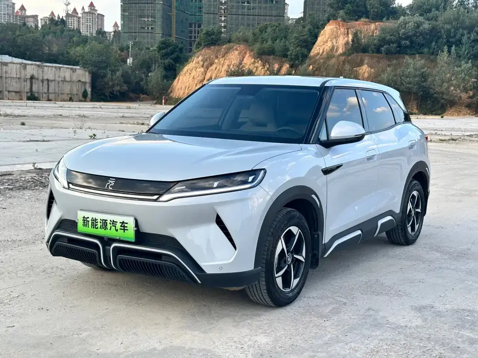 BYD Yuan UP 401KM Surpass Edition 2024