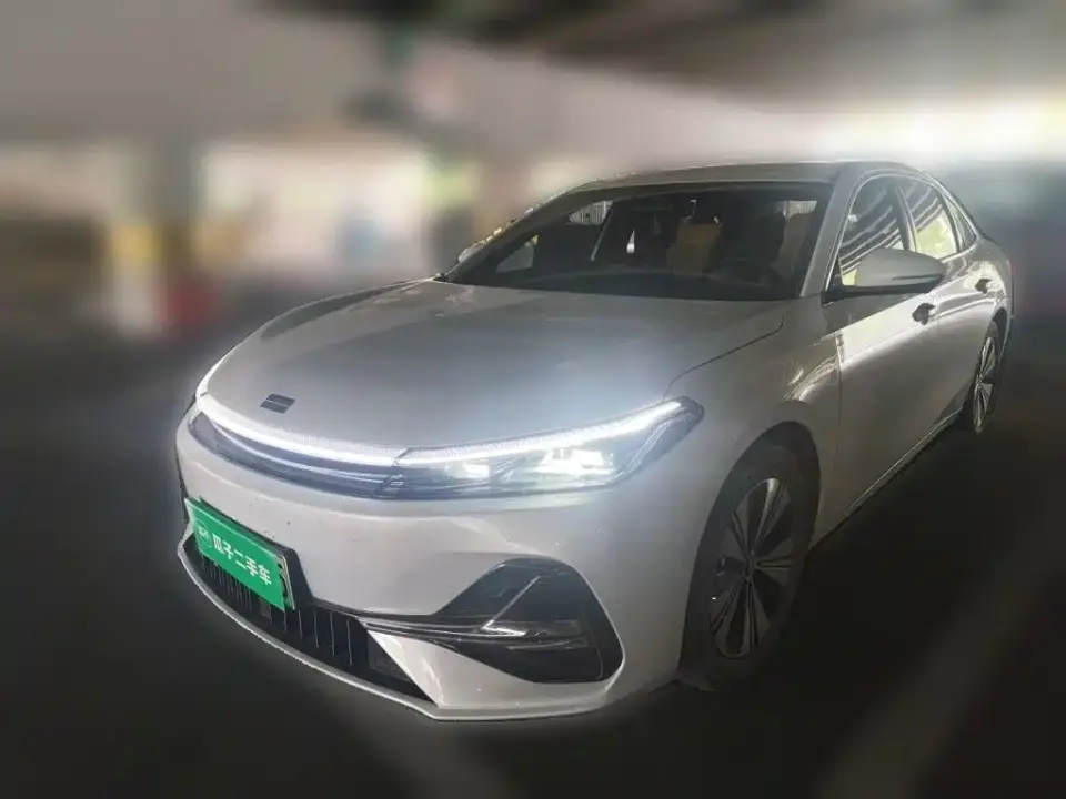 Geely Galaxy Galaxy A7 EM-i 150km Long Voyage Edition 2025
