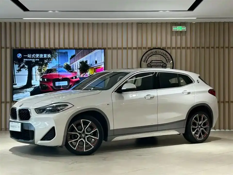 BMW X2 sDrive25i Leading M Sport Package 2021