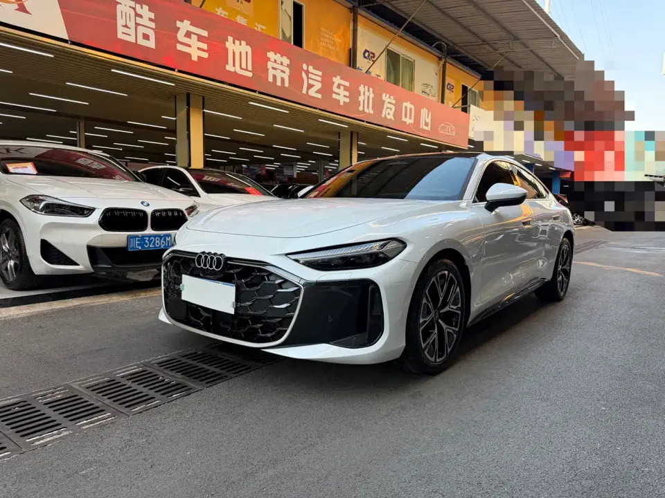 Audi A5L Sportback Model 2.0T Luxury 2026