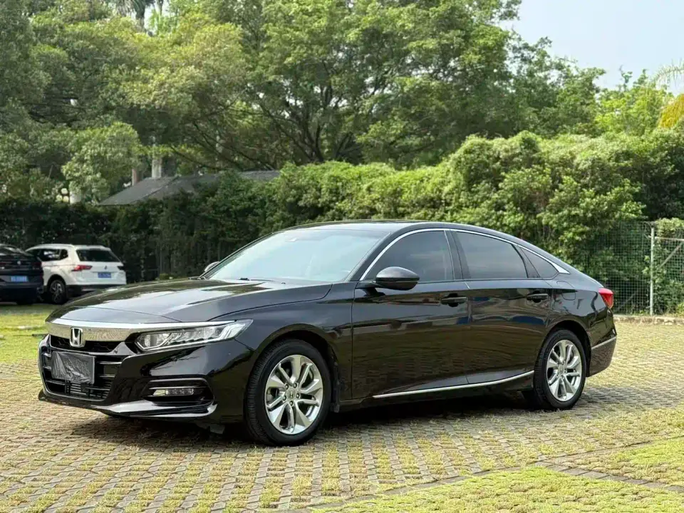Honda Accord 260TURBO Luxury Edition China V 2020