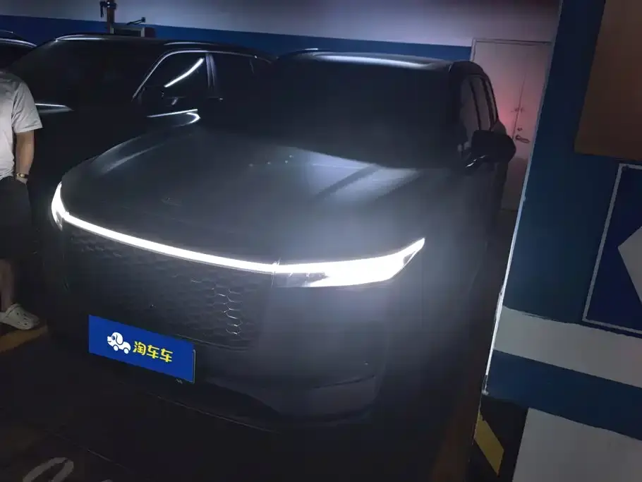 Li Auto Li ONE Extended Range 6-Seater 2021