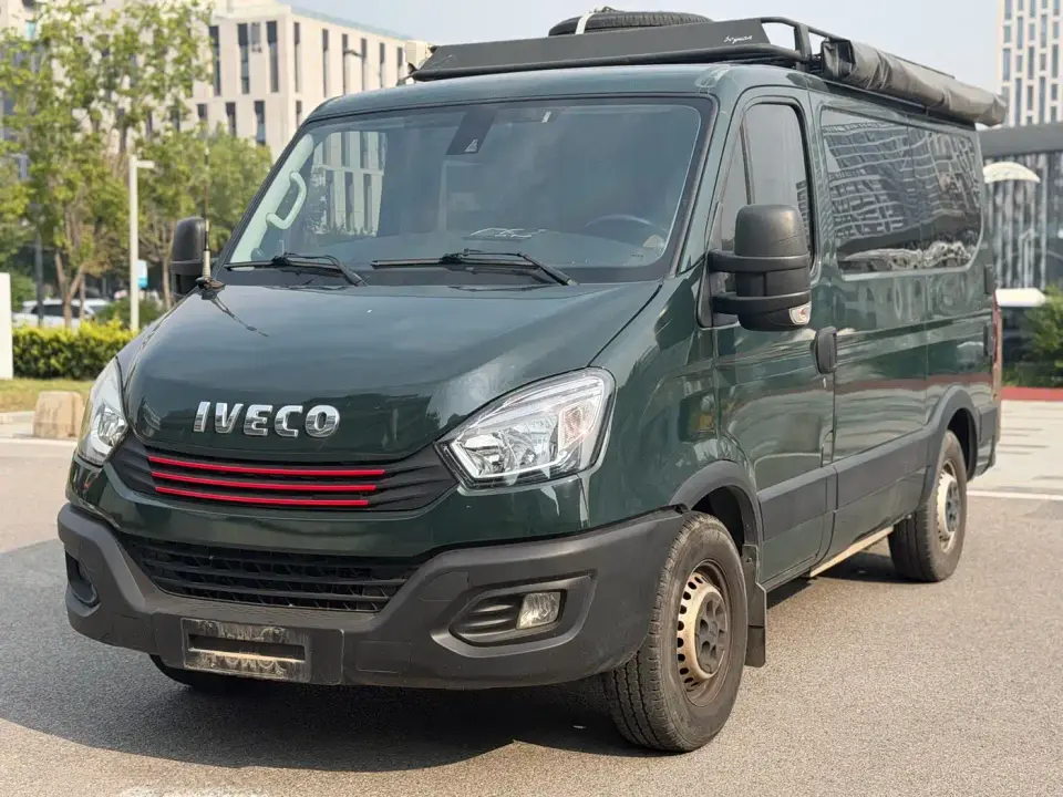 Iveco Daily 3.0T Automatic Yunrui Short Wheelbase Low Roof Manual Door F1C 2021