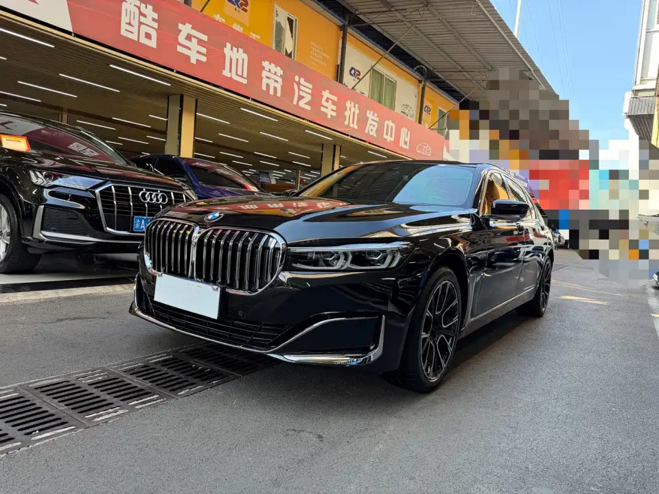 BMW 7 Series Model 730Li Luxury Package 2021