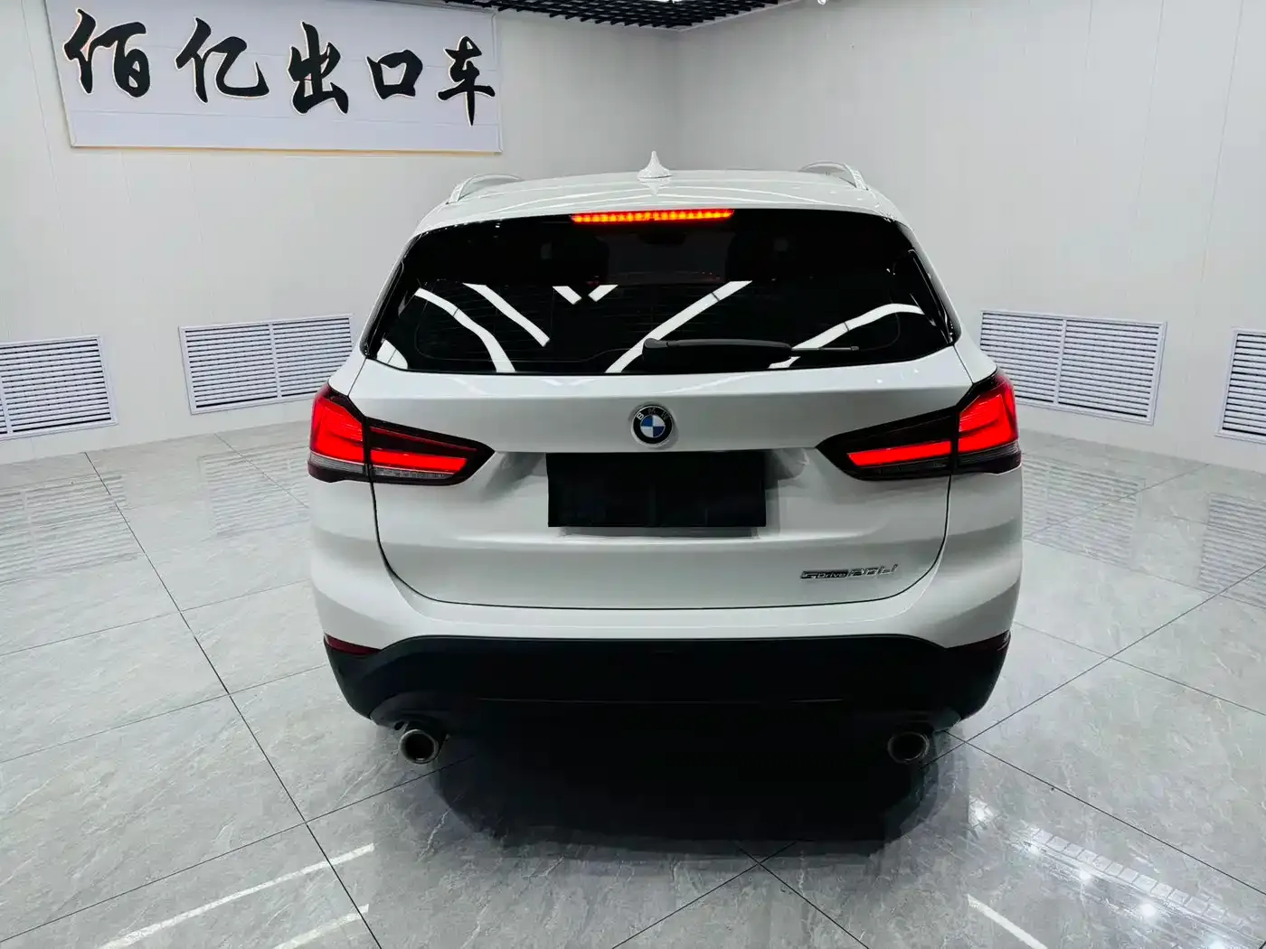 BMW X1 sDrive20Li Fashion 2022 — фото 5