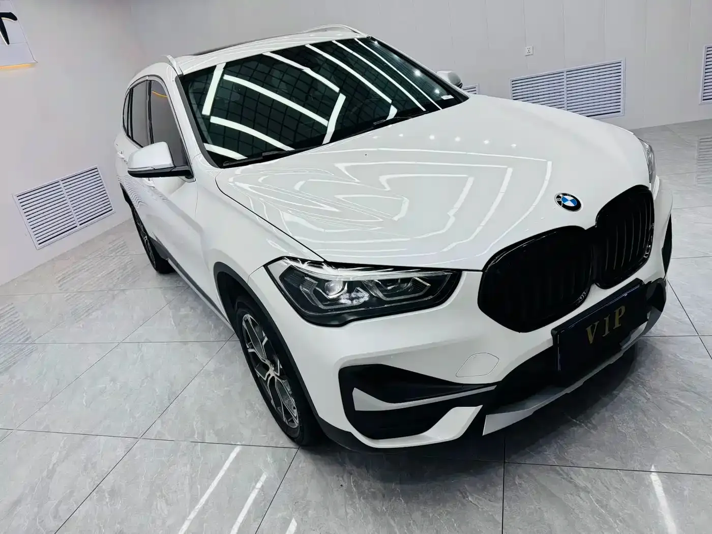 BMW X1 sDrive20Li Fashion 2022 — фото 3