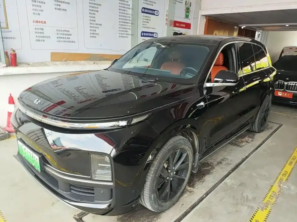 Li Auto Li L8 Pro 2023