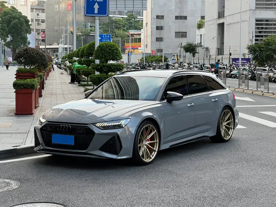 Audi RS 6 RS 6 4.0T Avant 2022