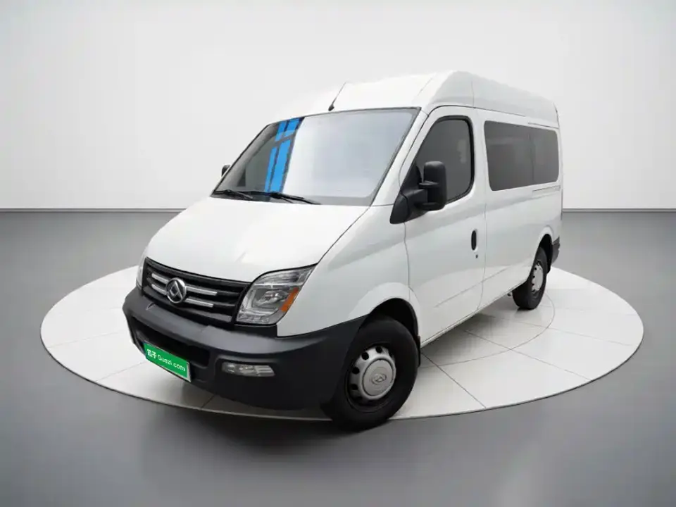 SAIC Maxus Xintu V80 Model 2.5T Classic AMT Aoyuntong short wheelbase medium roof 5/6-seater 2020