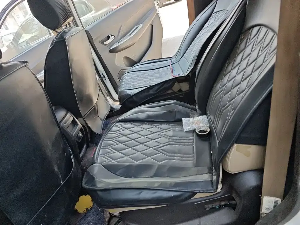 Wuling Motors Wuling Hongguang 1.5L S Comfort L2B 2020 — фото 13