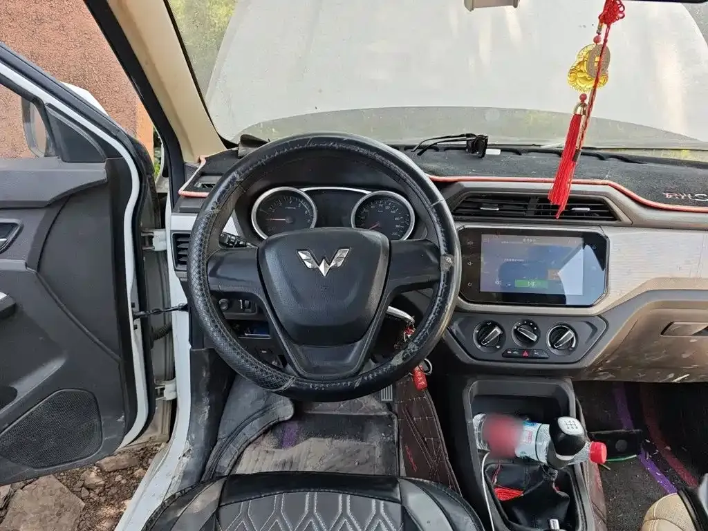 Wuling Motors Wuling Hongguang 1.5L S Comfort L2B 2020 — фото 6