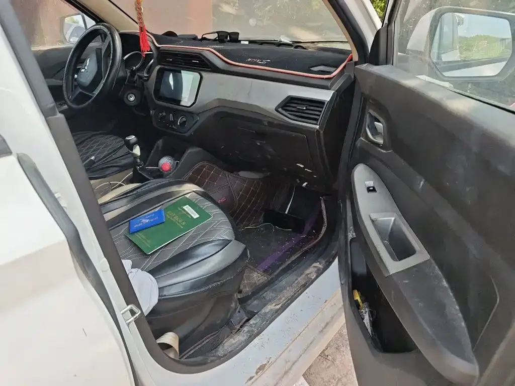 Wuling Motors Wuling Hongguang 1.5L S Comfort L2B 2020 — фото 19
